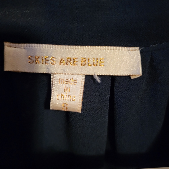 Sleeveless top - Picture 2 of 3